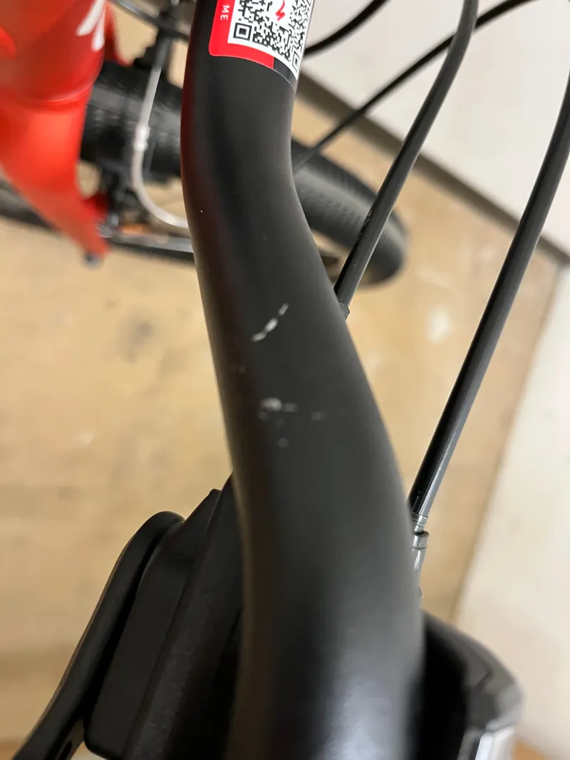 EX-DISPLAY Specialized Jett 24 inch Kids Bike 2023 in Satin Redwood and White-2